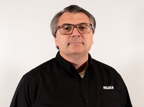 Michael T. Headshot